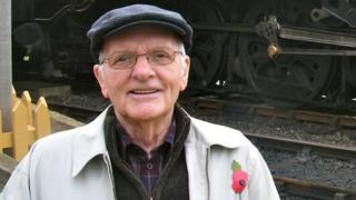 Raymond Elsmore