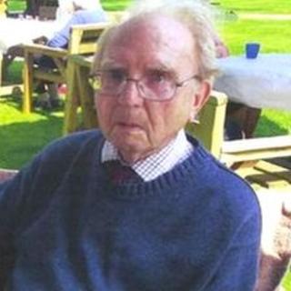 Gwyn Morris