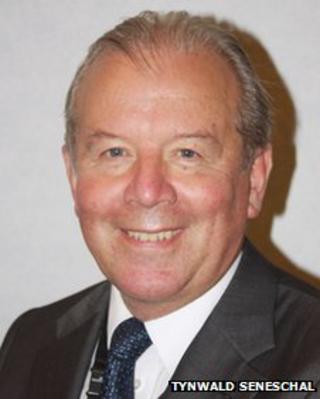 IOM Social Care Minister Chris Robertshaw