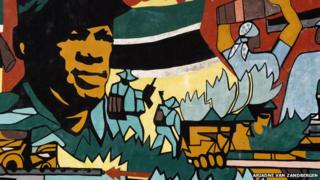 Revolutionary mural in Maputo