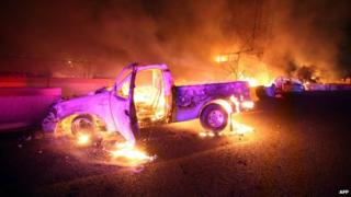 Cars and trucks caught fire in the explosion in Ecatepec on 7 May 2013