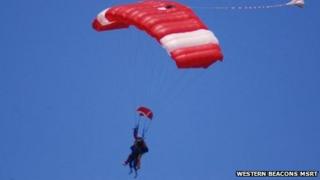 Hazel Jones skydiving