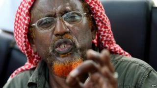 Sheikh Hassan Dahir Aweys speaks in Mogadishu (24 June 2009)