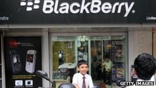 Blackberry handsets on sale in Mumbai