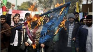 Anti-US rally in Tehran (04/11/13)