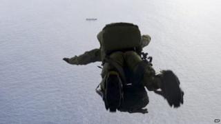 A US Air Force airman parachuted into the Pacific Ocean on 3 May 2014