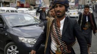 Houthi rebel fighter in Sanaa (15 October 2014)