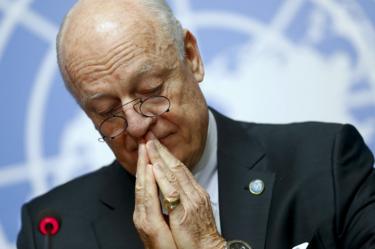 UN special envoy Staffan de Mistura attends a news conference in Geneva, Switzerland (14 March 2016)