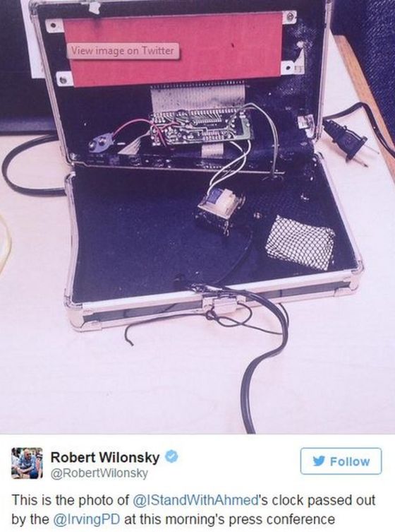 Ahmed Mohamed, the Clock Kid, demanding 15 million makes me sick to my