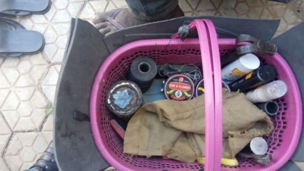Idris anasema kuwa yeye hupata karibu dola tano kwa siku