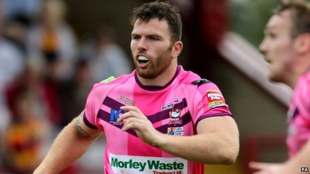 First Openly Gay Rugby League Player Hails Overwhelming Support Bbc News