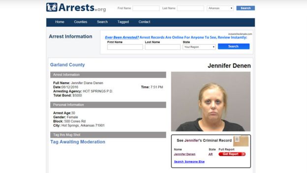 Hoja de arresto de Jennifer Denen