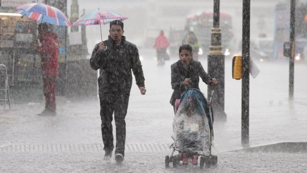 Heavy rain in Westminster