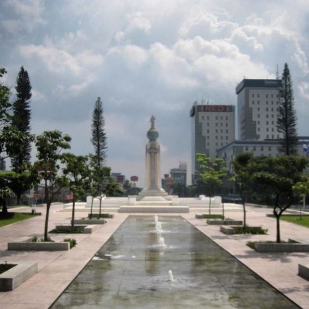 Monumento al Divino Salvador del Mundo, San Salvador, El Salvador.