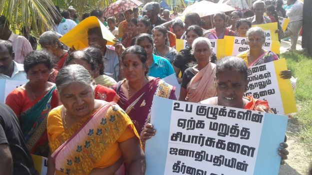 வடக்கு - கிழக்கு பகுதிகளுக்கு அதிகார பகிர்வு கோரி போராட்டம்