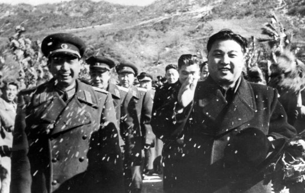 Kim Il-sung in 1958 as Chinese troops leave the country