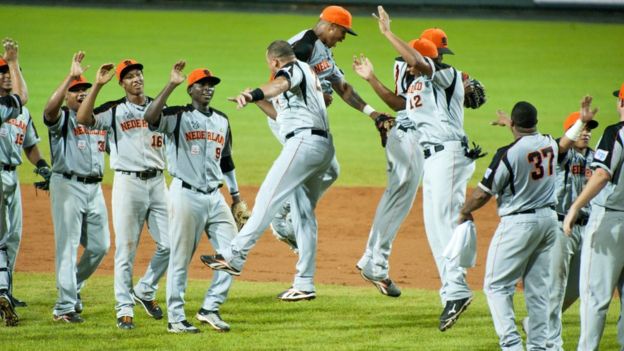 Jugadores celebran