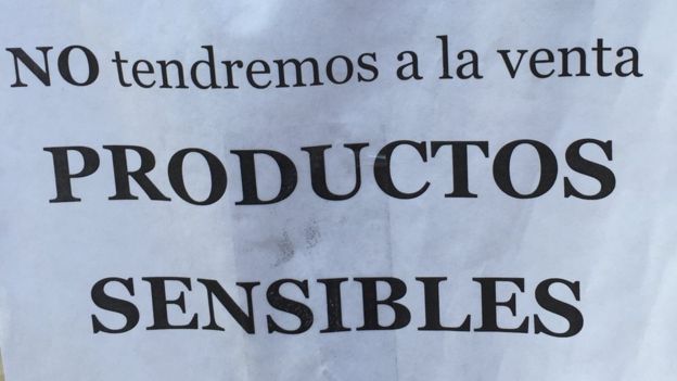 Un cartel en el que se lee 
