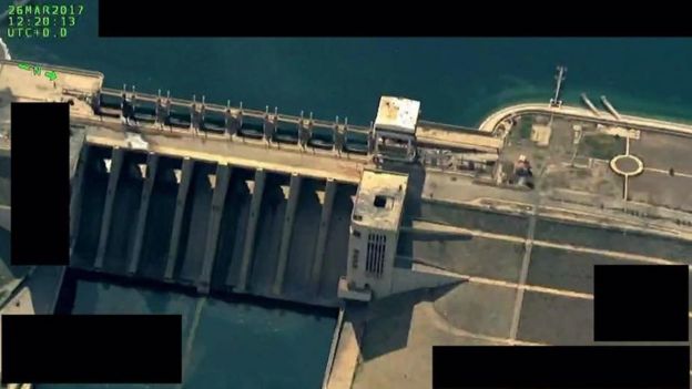 Aerial photo published by Operation Inherent Resolve showing Tabqa dam (26 March 2017)