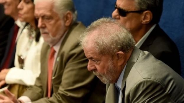 Former Brazilian President Luiz Inacio Lula da Silva attends the testimony of suspended Brazilian President Dilma Rousseff during her impeachment trial at the National Congress in Brasilia on August 29, 2016.