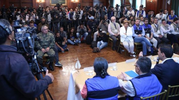 Conferencia de prensa del CNE