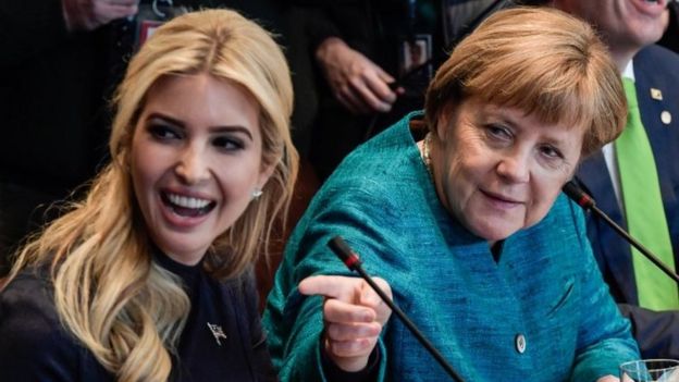 Ivanka Trump y Angela Merkel.