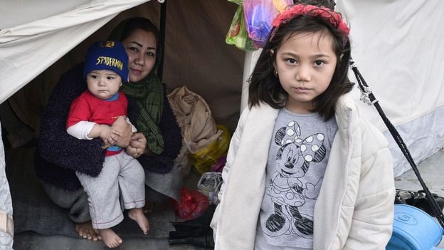 கடும் குளிரில் தவிக்கும் ஐரோப்பாவில் உள்ள குடியேறிகள்