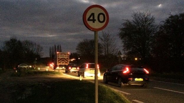 Queues due to shut M1