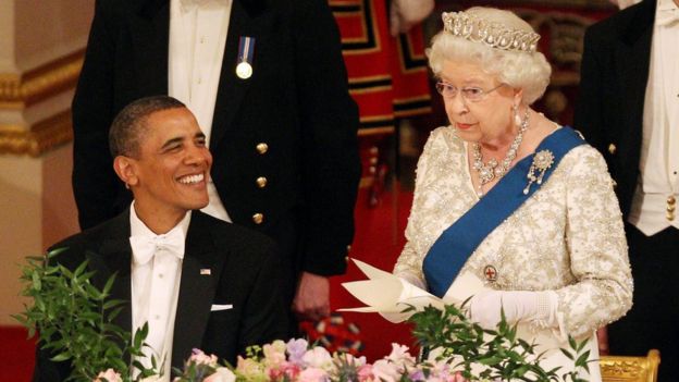 La reina Isabel II recibe al presidente Barack Obama