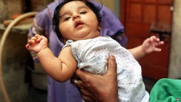 Aastha Arora, India's one billionth baby, 2000