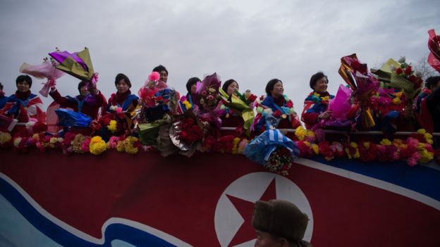 12月6日，朝鲜为获得20岁以下女足世界杯冠军的球员举行盛大庆祝仪式。