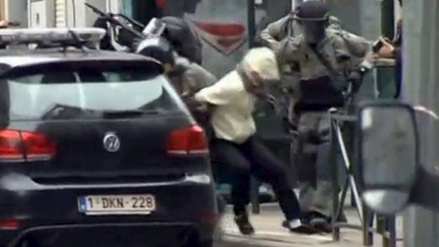 Arrest of Salah Abdeslam or another suspect arrested with him