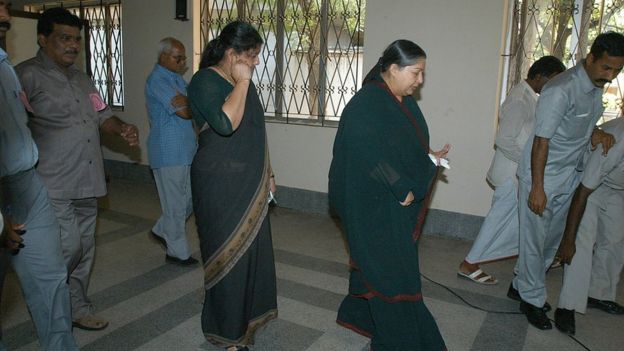 சசிகலாவுடன்