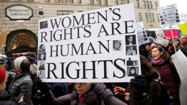 Mulheres protestam por direitos