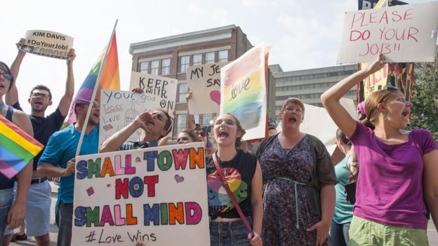 Protesters outside courthouse