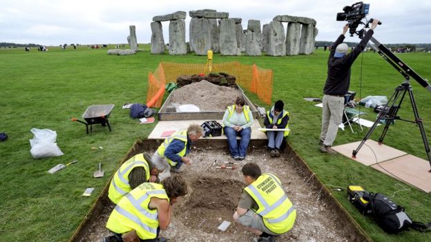 Stonehenge excavación