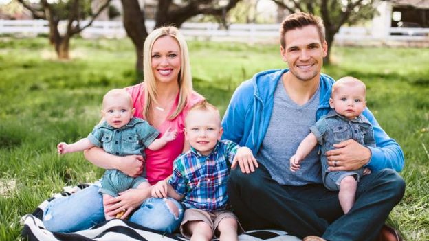 Ricky and Kayli Shoff with their children