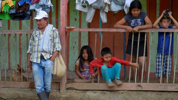 Familia campesina en Colombia