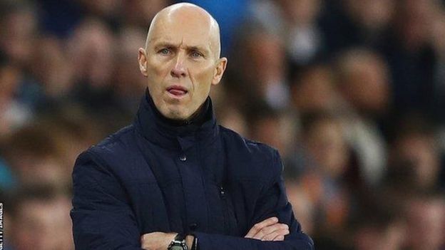 Mkufunzi wa Swansea aliyepigwa kalamu Bob Bradley