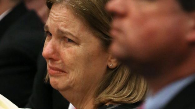 Peggie Ritzer crying