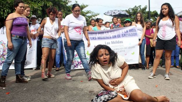 Protesta contra el aborto en El Salvador
