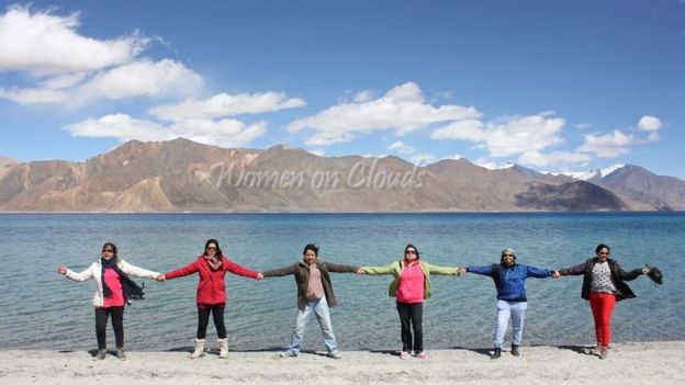 ஒவ்வொரு பெண்ணும் தனது மனதளவில் தன்னை மேலும் வலிமையாக்கிக்கொள்ள தனியே பயணிப்பது மிகவும் அவசியம்