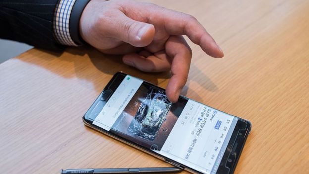 சாம்சங் கேலக்ஸி நோட்7 திறன்பேசி (கோப்புப்படம்)