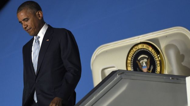 President Barack Obama arrives in Warsaw (7 July)