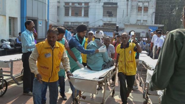Injured people in Kanpur, 20 Nov