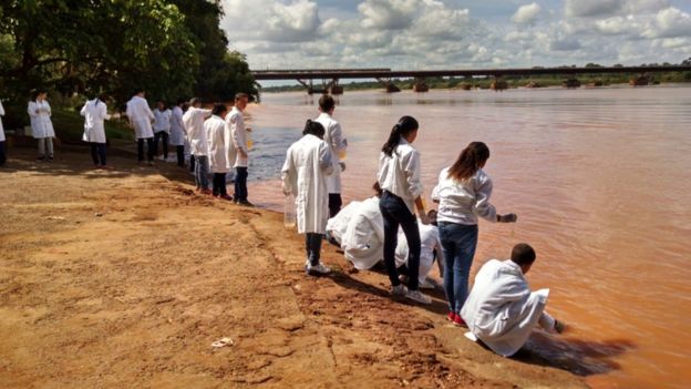 Alunos de Nogueira no Rio Doce