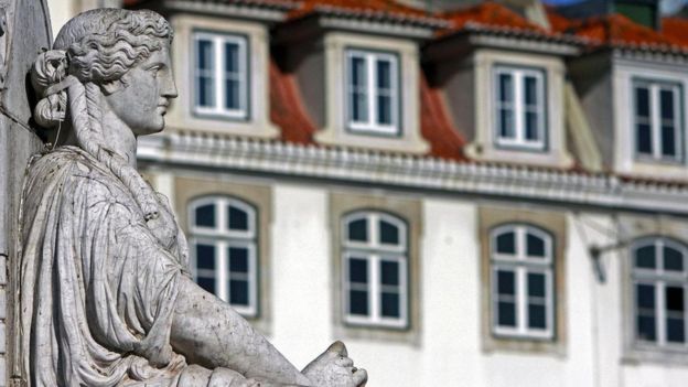 Una estatua en Portugal