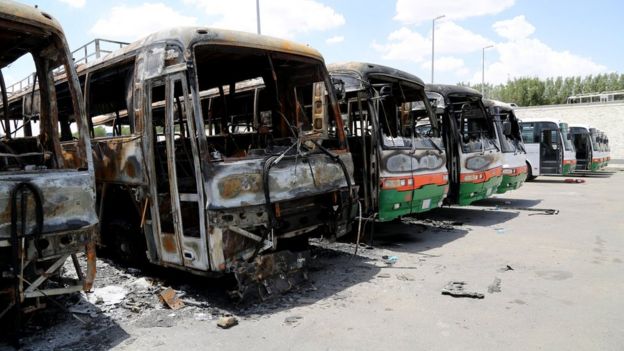 Buses, which witnesses said were burnt by Saudi Binladin Group workers, are seen in Mecca, Saudi Arabia (1 May 2016)