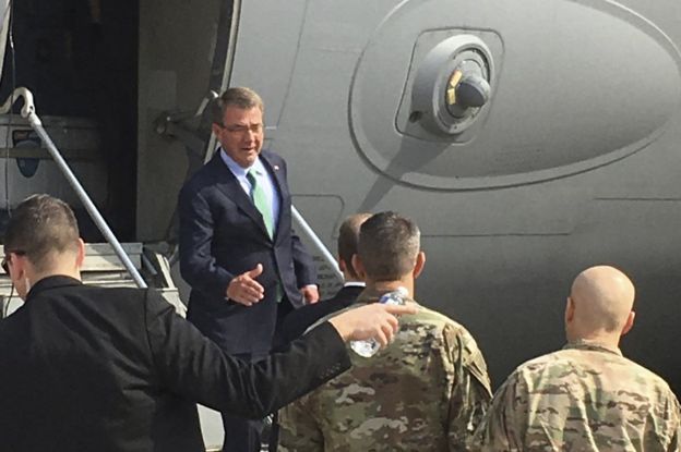 US Secretary of Defense Ash Carter arrives in Baghdad, 22 October