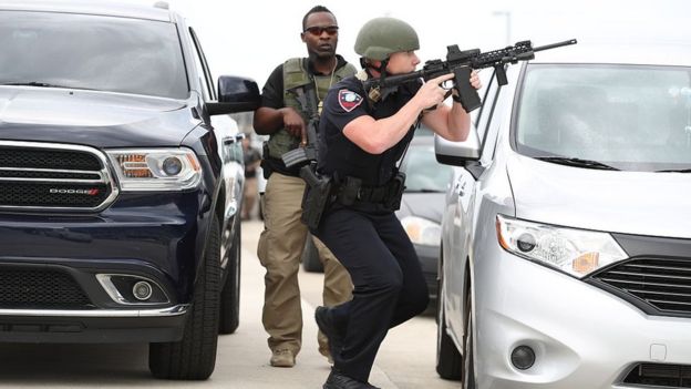 ஃபுளோரிடா துப்பாக்கிச்சூடு காரணம் தெரியாமல் திணறும் விசாரணை அதிகாரிகள்